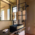 Moro 4*